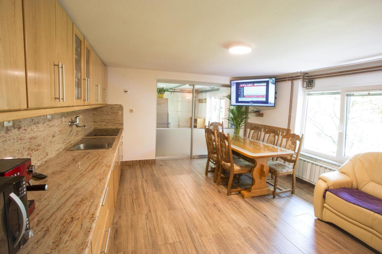 Apartma Na Ravnicah Cerkno Ngoại thất bức ảnh